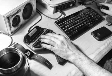 新疆男篮冯傲日常训练动态：底角连中5记三分球